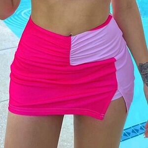 NWT! Mini skort.